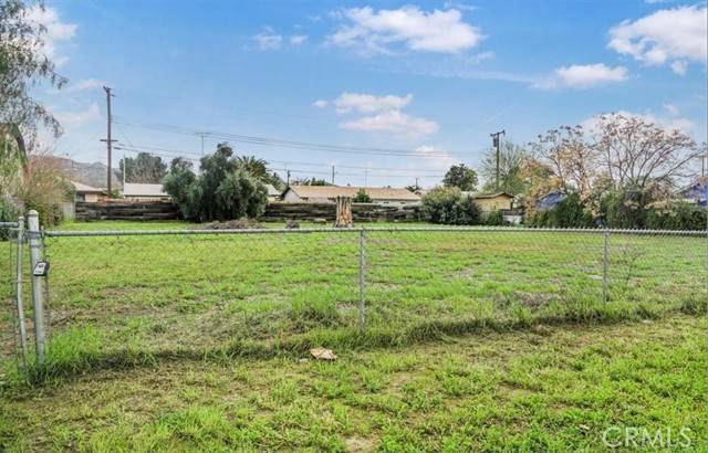 Hemet, CA 92543,40105 E Johnston