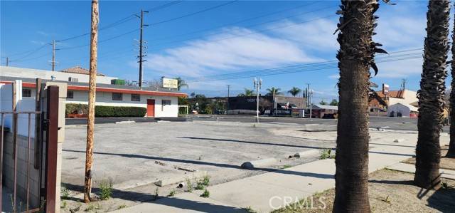 Colton, CA 92324,1305 N Mount Vernon