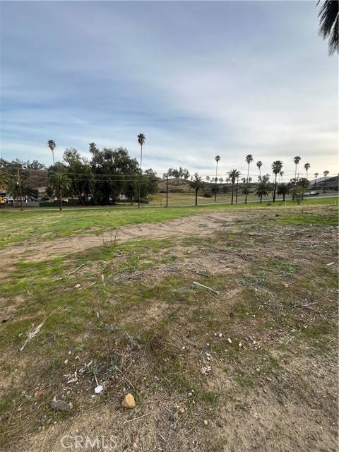Lake Elsinore, CA 92530,0 Shrier