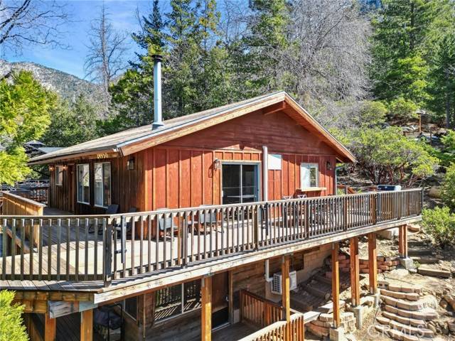 Idyllwild, CA 92549,24950 Roble Drive
