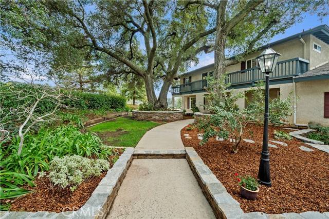Yucaipa, CA 92399,37262 Oak Grove Road