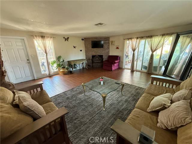 Anaheim, CA 92802,1323 W Goodhue Avenue