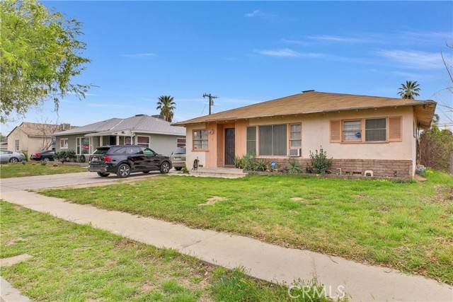 San Bernardino, CA 92404,557 E Trenton Street