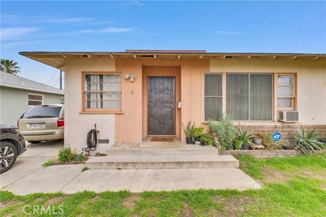 San Bernardino, CA 92404,557 E Trenton Street