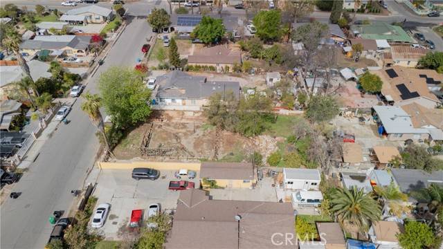 Corona, CA 92879,3957 S Neece