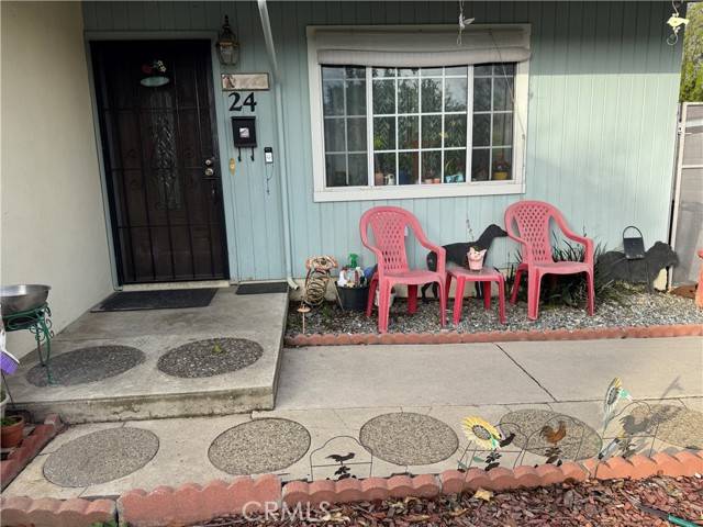 Redlands, CA 92373,24 S Ash Street