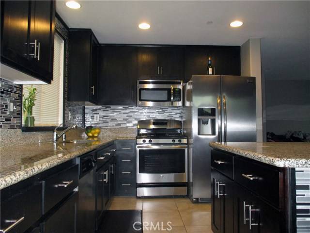 San Bernardino, CA 92407,2008 N Colony Way