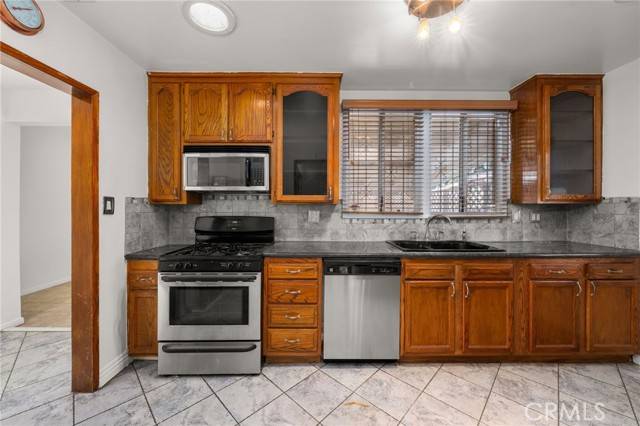 Lakewood, CA 90712,4847 Lakewood Boulevard