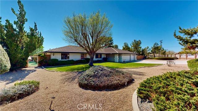 Apple Valley, CA 92307,16450 Tao Road