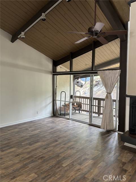 Twin Peaks, CA 92391,872 Sierra Vista Drive