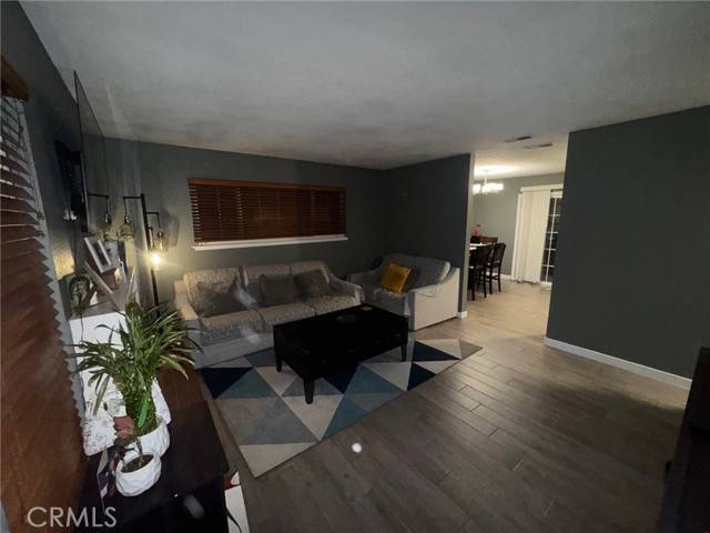 Corona, CA 92882,1474 Platt Circle