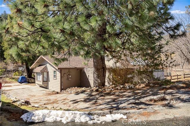 Cedarpines Park, CA 92322,276 Fernwood