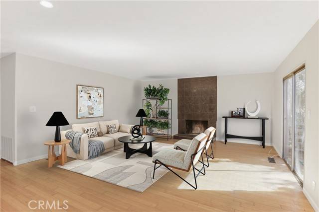 Oakland, CA 94605,9214 Golf Links Road