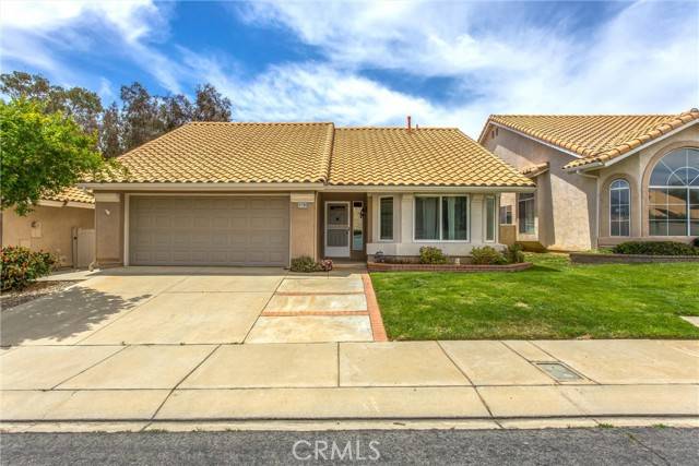 Banning, CA 92220,883 Riviera Avenue