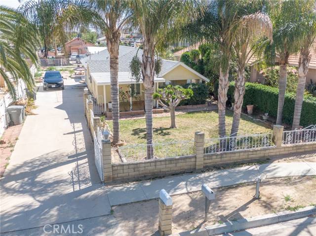 Perris, CA 92570,359 W 2nd Street