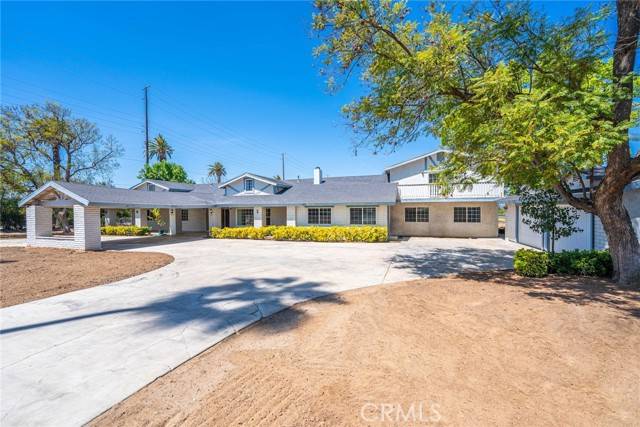 Riverside, CA 92504,8853 Dufferin Avenue