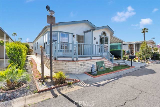 Escondido, CA 92027,2300 E Valley Pkwy #111