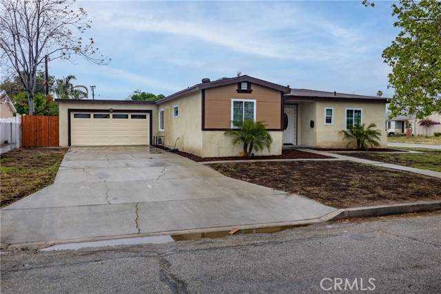 San Bernardino, CA 92404,1192 E 33rd Street