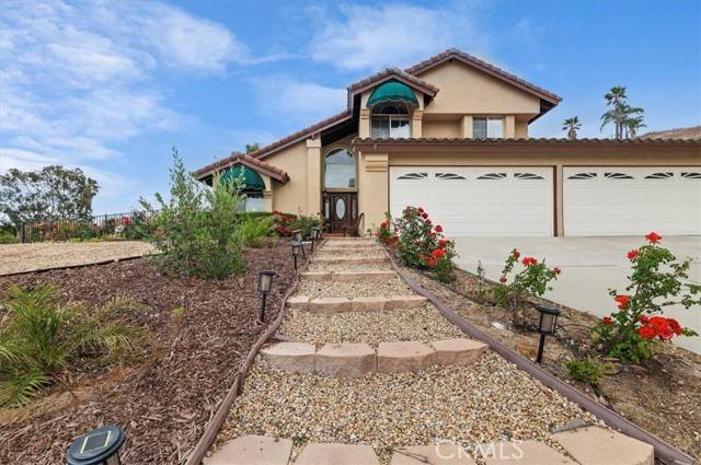 Riverside, CA 92503,16450 Vista Grove Circle
