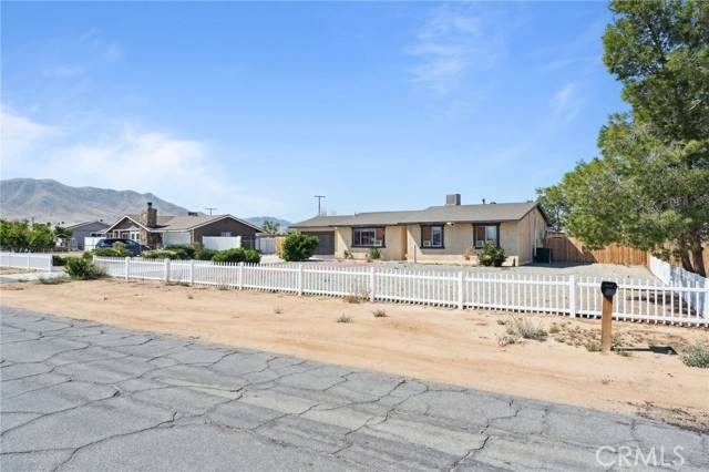 Apple Valley, CA 92308,10616 Jamul Road