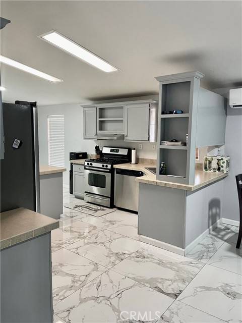 Desert Hot Springs, CA 92241,17555 Corkill #5