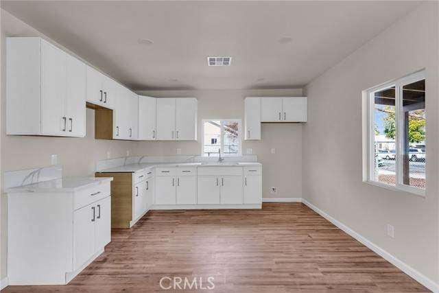 Riverside, CA 92501,3392 Spruce Street