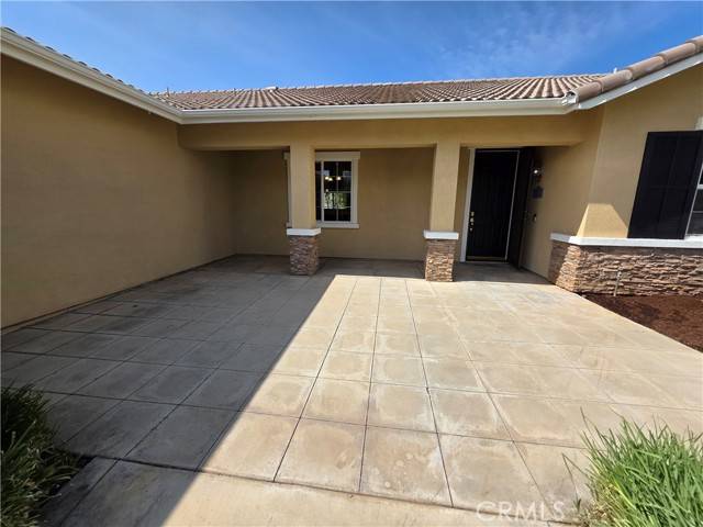 Yucaipa, CA 92399,35616 Oak Creek Drive