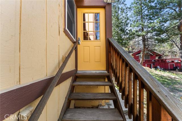 Running Springs, CA 92382,32799 Badger