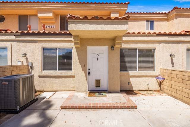 Lancaster, CA 93536,43413 30th Street #3