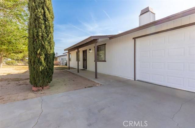 Hesperia, CA 92345,10657 Pinon Avenue