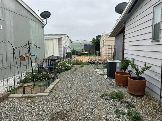 Hemet, CA 92545,5001 W Florida #247