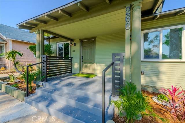 Upland, CA 91786,266 N 10th Avenue