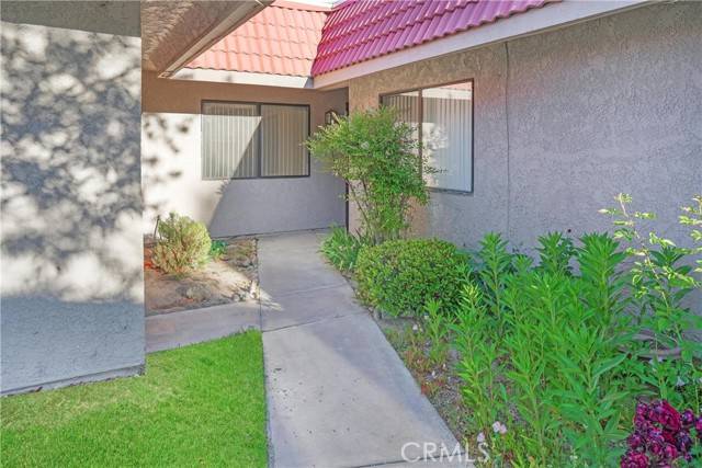 Helendale, CA 92342,27535 Lakeview Drive #37