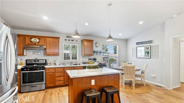Lake Elsinore, CA 92530,300 Ellis #10