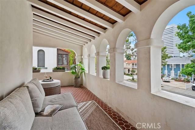Los Angeles, CA 90048,6371 W 6th Street