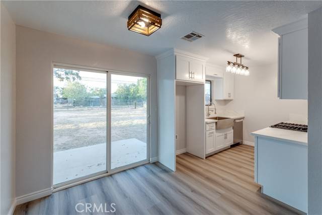 Hesperia, CA 92345,16178 Live Oak Street