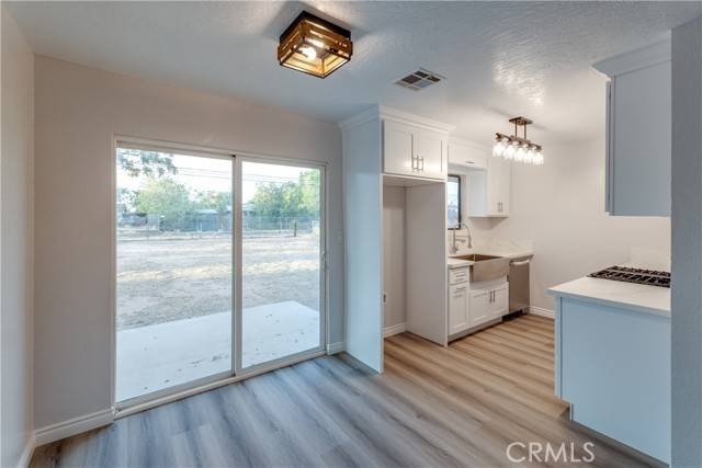 Hesperia, CA 92345,16178 Live Oak Street