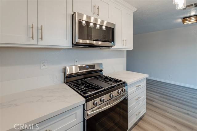 Hesperia, CA 92345,16178 Live Oak Street
