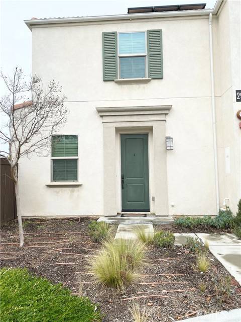 Glendora, CA 91740,299 E Arrow Highway #4