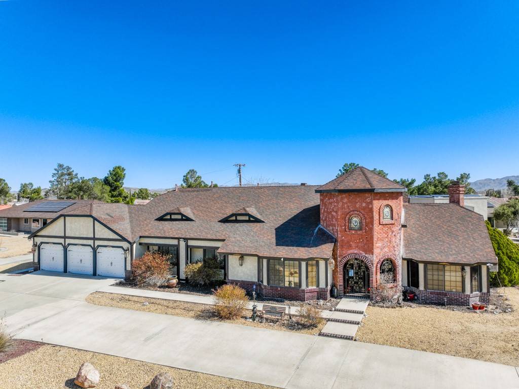 Apple Valley, CA 92307,13889 Olathe Road