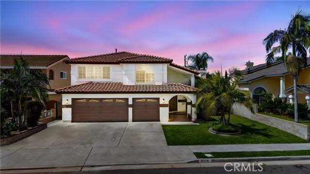 Downey, CA 90242,8426 Orange Street