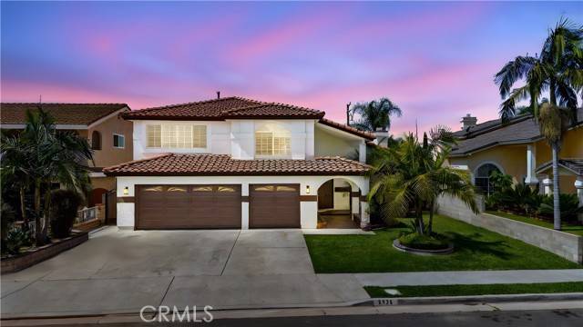 Downey, CA 90242,8426 Orange Street