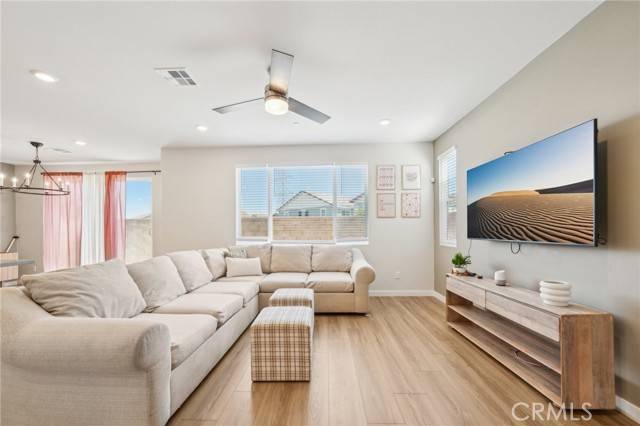 Fontana, CA 92336,16233 Lozano Street #2