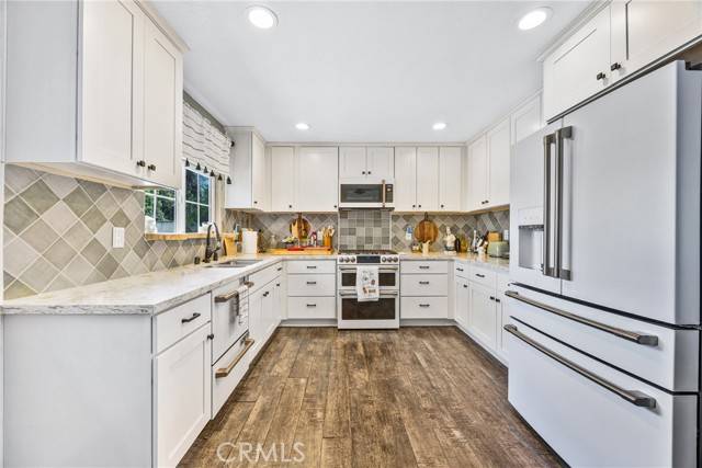 Riverside, CA 92503,8975 Driftwood Dr