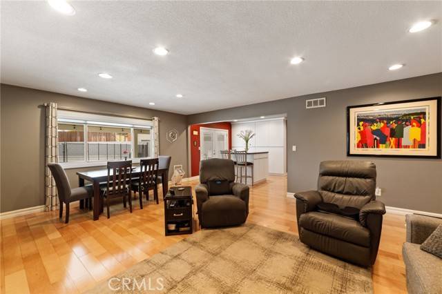 Riverside, CA 92503,8710 Larkin Court