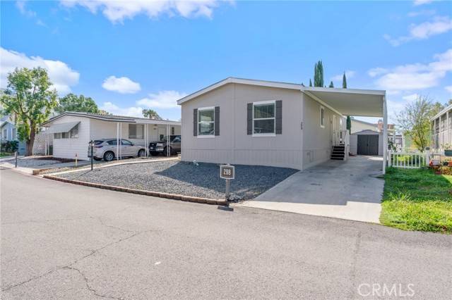 San Jacinto, CA 92583,21100 State #298
