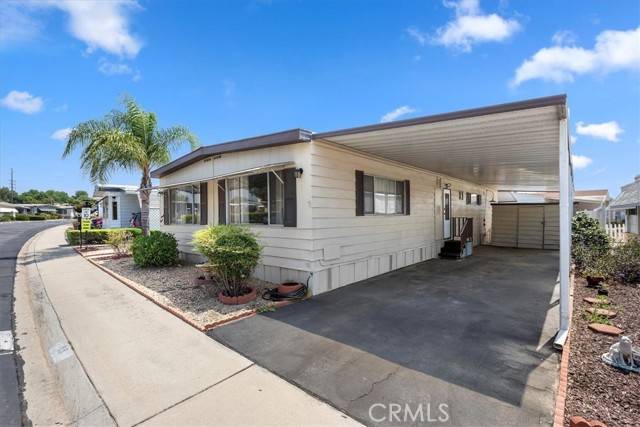 Redlands, CA 92374,1251 E Lugonia #98