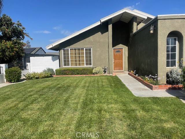 Jurupa Valley, CA 92509,5674 Avenue Juan Bautista
