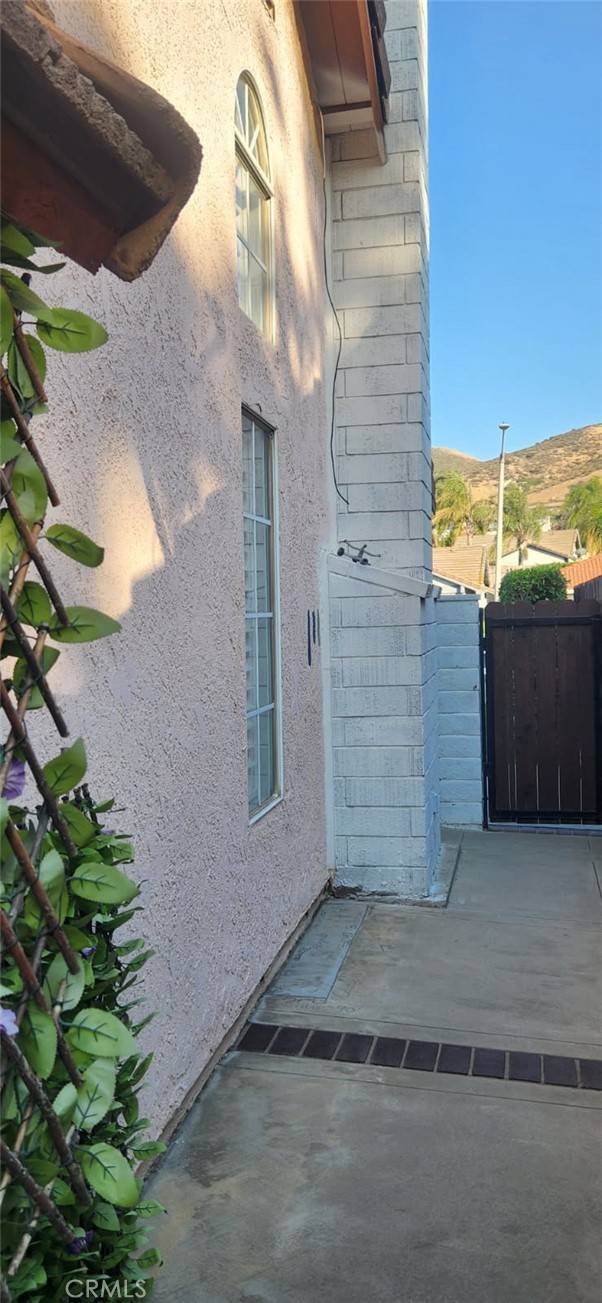 Fontana, CA 92337,14526 Hillcrest Drive