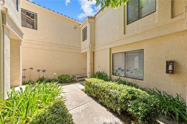 Pomona, CA 91768,430 Anderwood Court #24